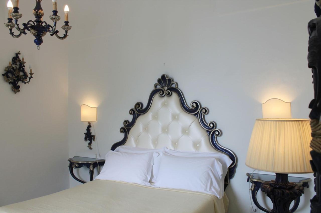 Queen View Apartment - No Kitchen Positano Exterior photo